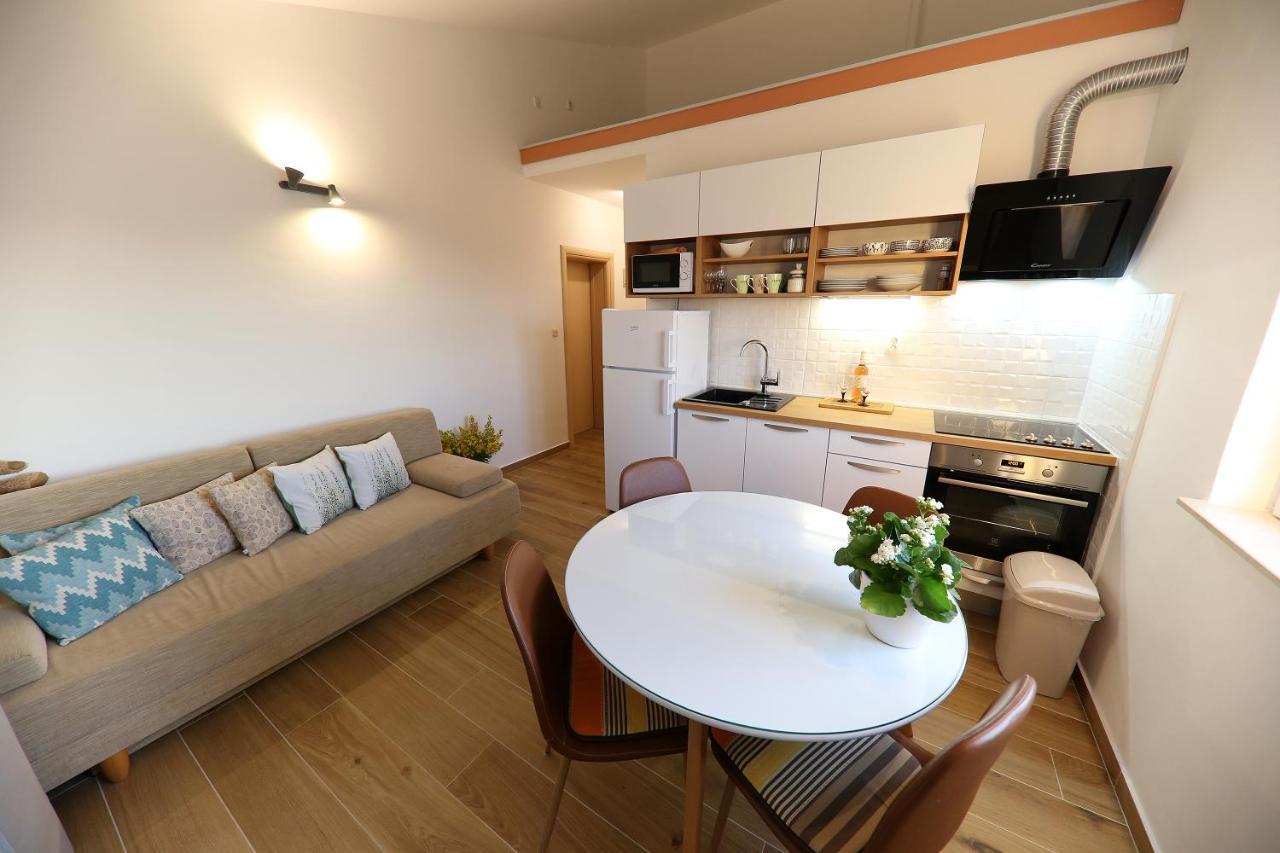 Apartmani Branka Murter Eksteriør bilde